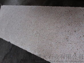 供應福建沙漠棕石材與花崗巖石材，荒料寶金石批發，荔枝面加工與出口服務