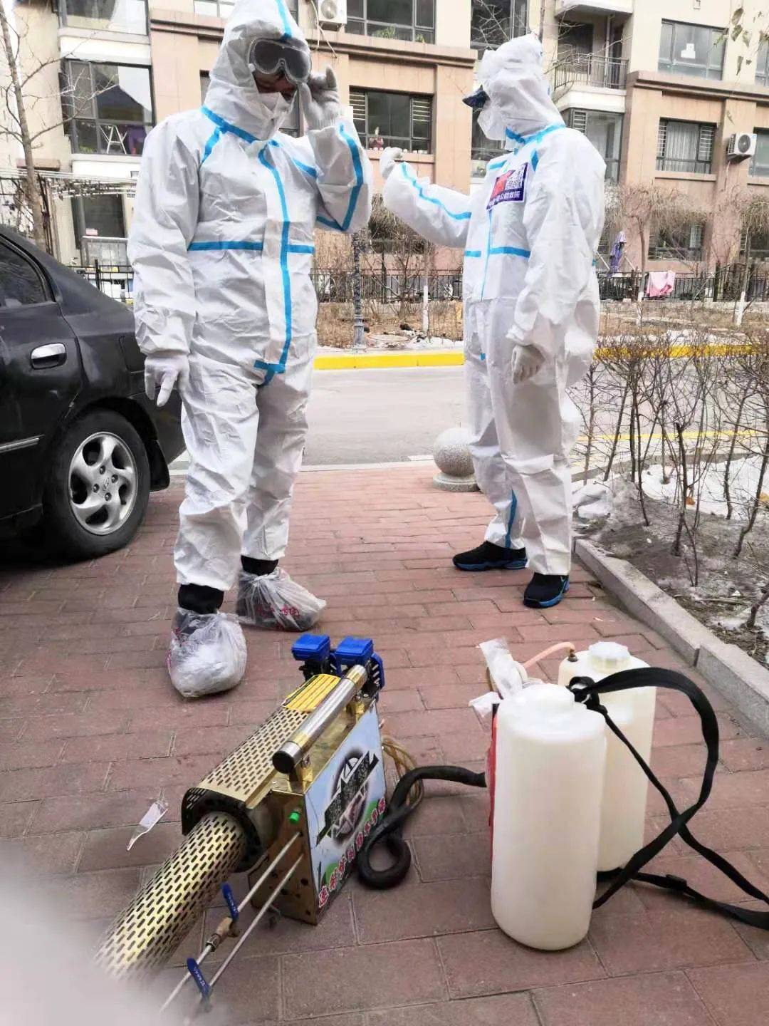 禮德教育顯成果 疫情防控我在行 ——市現代服務學校學生志愿者奮戰抗“疫”一線
